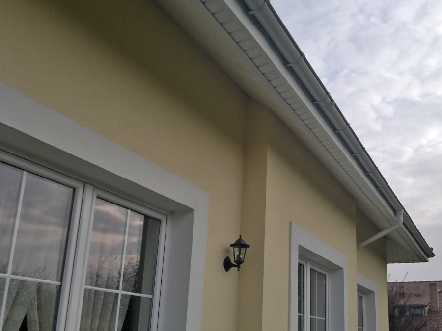 >Manufacturer of PVC panels soffit roof eaves gutters roofing services Poland